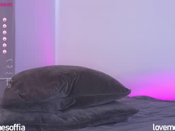 webcam girl kittymeow_xxx live cam image #4755470