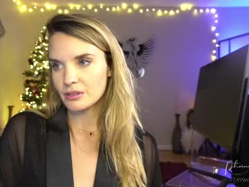 webcam girl phoenix_taylor live cam image #5991832