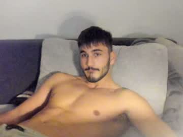 webcam man hola_hola_555 live cam image #522676