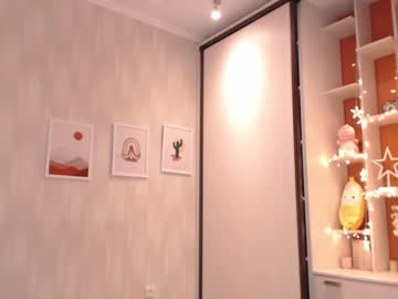 webcam girl hi_teika live cam image #315904
