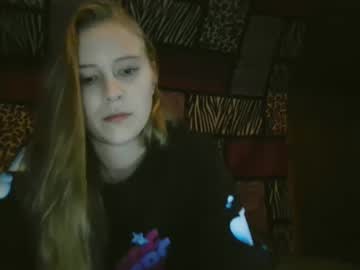 webcam girl stonerbabe1313 live cam image #7064237