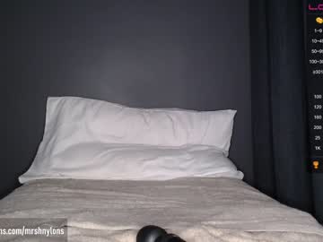 webcam girl classy_hotwife live cam image #3345051