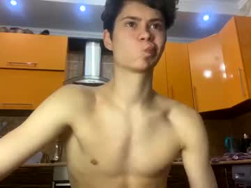 webcam man your_cute_friend live cam image #893707