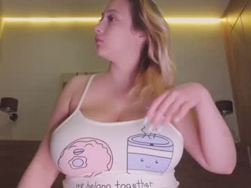 webcam girl aveksmr live cam image #2044269