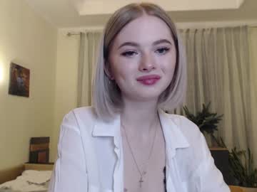 webcam girl yvaine777 live cam image #906048