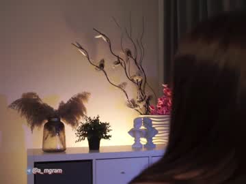 webcam girl a_mhere live cam image #5001400
