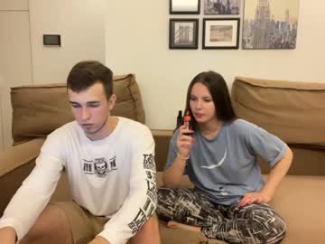 webcam couple ellie_morgan live cam image #4792354
