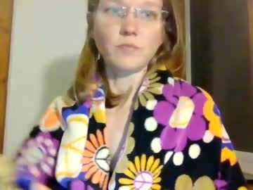 webcam girl tulip_ohare live cam image #3700005