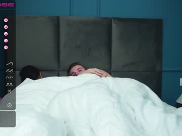 webcam couple richard_and_maliya live cam image #341137
