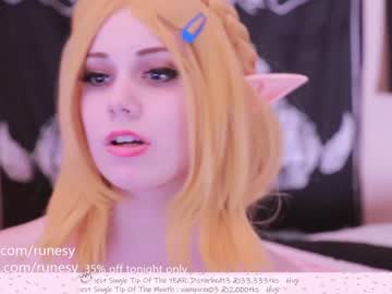 webcam girl runesy live cam image #105325