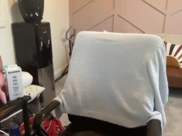 webcam girl nashville_bunny live cam image #7060229