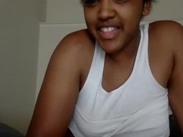 webcam girl goodgirlju live cam image #4813296