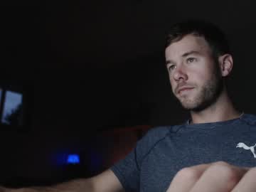 webcam man coffeelounge live cam image #2646335