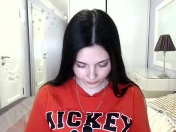 webcam girl victoriaas live cam image #1297560