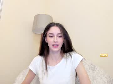 webcam girl snowww_white live cam image #2713703