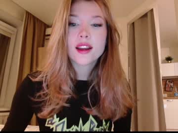 webcam girl bitter_moon live cam image #4499698