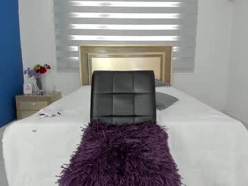 webcam girl roberta_lipa live cam image #4326445