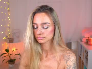 webcam girl artease live cam image #6375062
