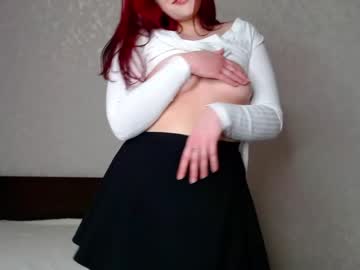 webcam girl little_f1ower_ live cam image #1592872