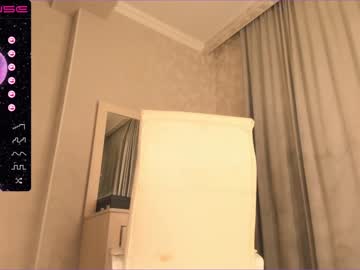 webcam girl sury_01 live cam image #1731484