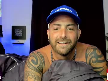 webcam man whaaaaaaaat live cam image #4286279