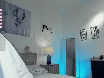 webcam girl riskyproject live cam image #6335978