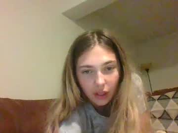 webcam girl blueeyed_diamond live cam image #7032121