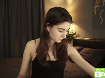 webcam girl tessarosse_ live cam image #4638761