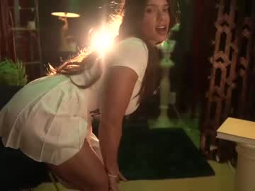 webcam girl lucieoude_ live cam image #2316773