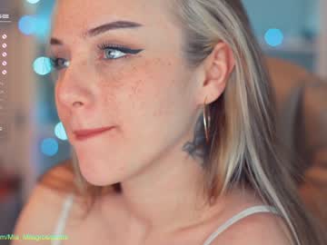 webcam girl mia_milagros live cam image #2000168