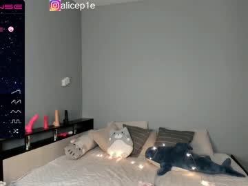 webcam girl b0rn_t0_p0rn live cam image #1399926