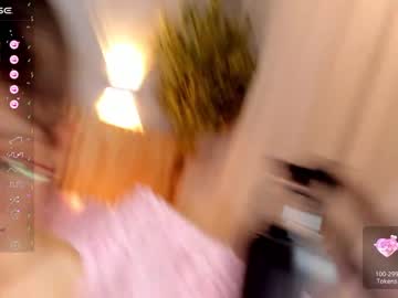 webcam girl little_effy18 live cam image #6865526