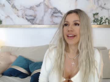 webcam girl marrylouanne live cam image #3705167