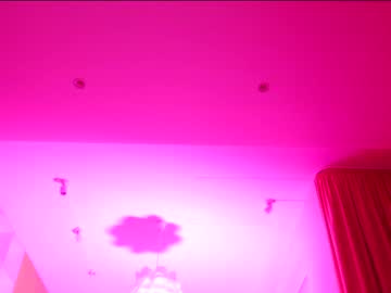 webcam girl aveksmr live cam image #5901766
