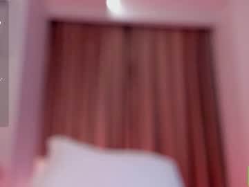 webcam girl lissa_meooow live cam image #6598303