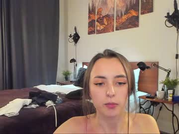 webcam girl mandy_amour live cam image #3833258