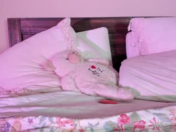 webcam tranny bigdicktrannynicole live cam image #3010995