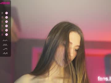 webcam girl angels_kiss live cam image #3222433