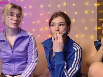 webcam couple k1tty_cute live cam image #4187371