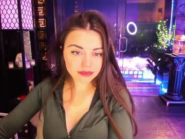 webcam girl alma_pearl live cam image #3564983
