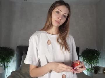webcam girl phyllisaston live cam image #7081230