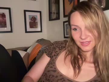 webcam girl kaileeshy live cam image #2961803