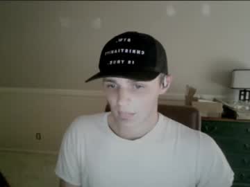webcam man momcantknow2006 live cam image #7023141
