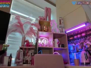 webcam girl 2badforyou live cam image #2513716