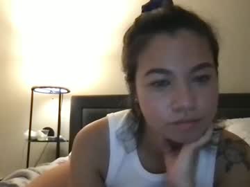 webcam girl ittybittychloe live cam image #285224