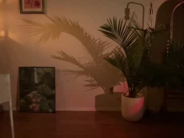 webcam girl lilyofearth live cam image #6796371