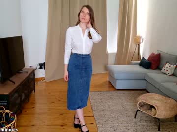 webcam girl giveyouelevenminutes live cam image #5052843