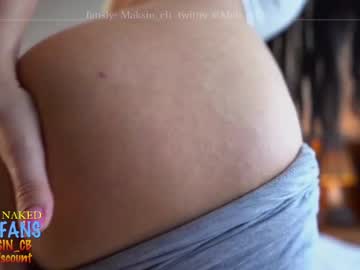 webcam girl maksin_cb live cam image #3307509