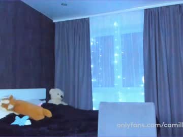 webcam girl your__voice live cam image #1084742
