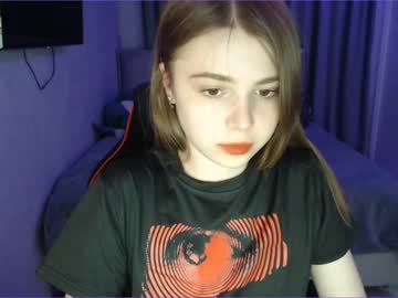 webcam girl tripleprinces live cam image #2134366